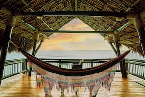 Bed sheets - Mucura Club Hotel (Isla Mucura)