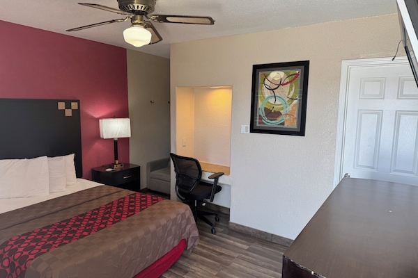 Individually decorated, individually furnished, laptop workspace