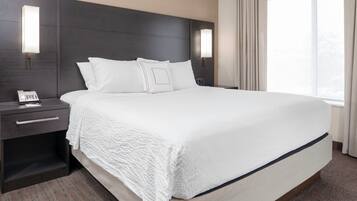 1 dormitori, escriptori, planxa i posts de planxar i bressols gratuïts