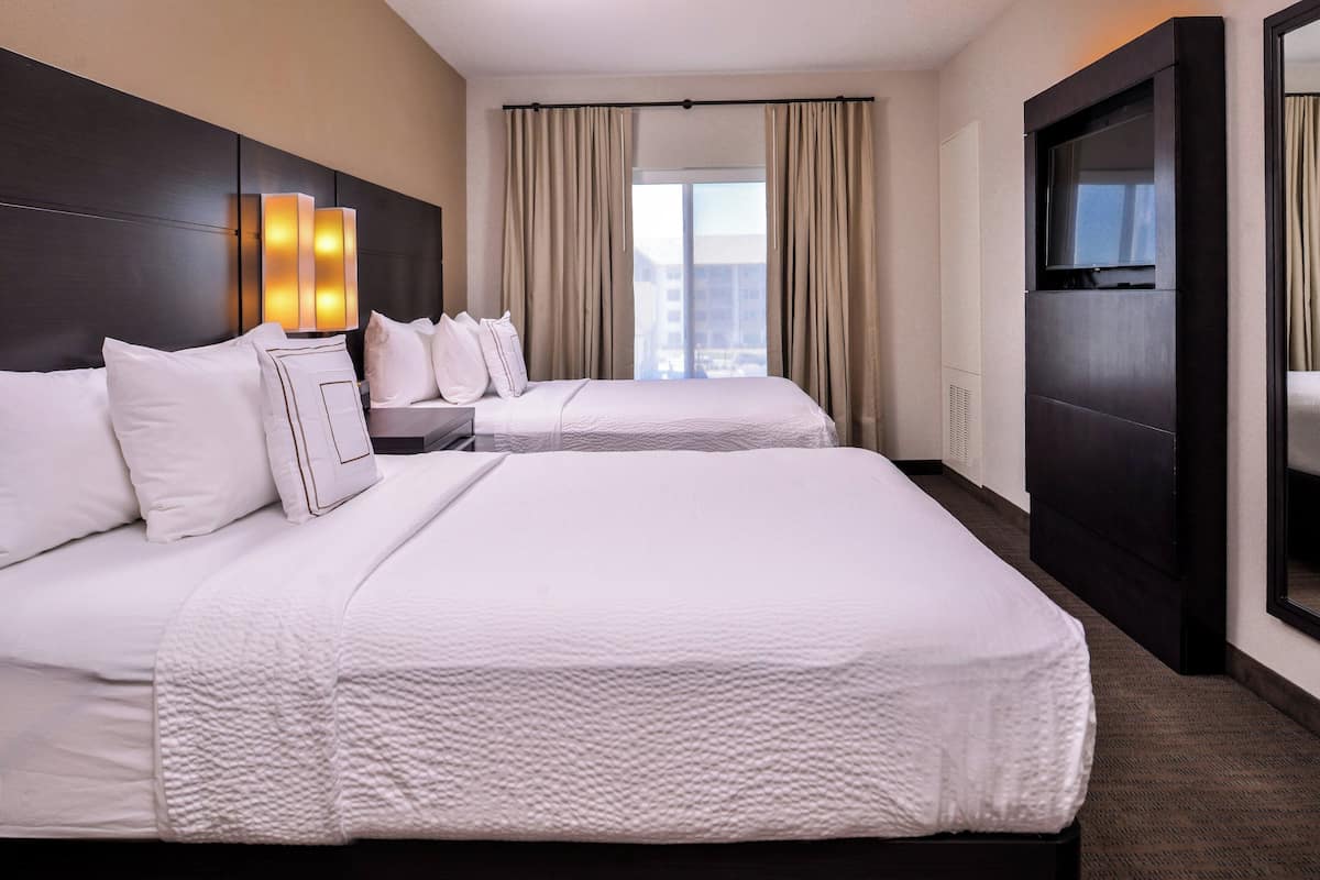 suite, 1 bedroom | desk, laptop workspace, blackout curtains, iron/ironing board