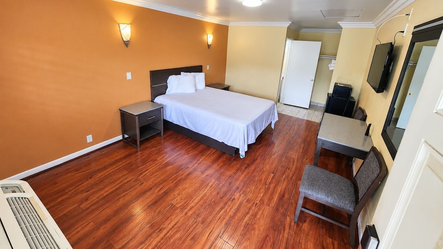 Covina Motel