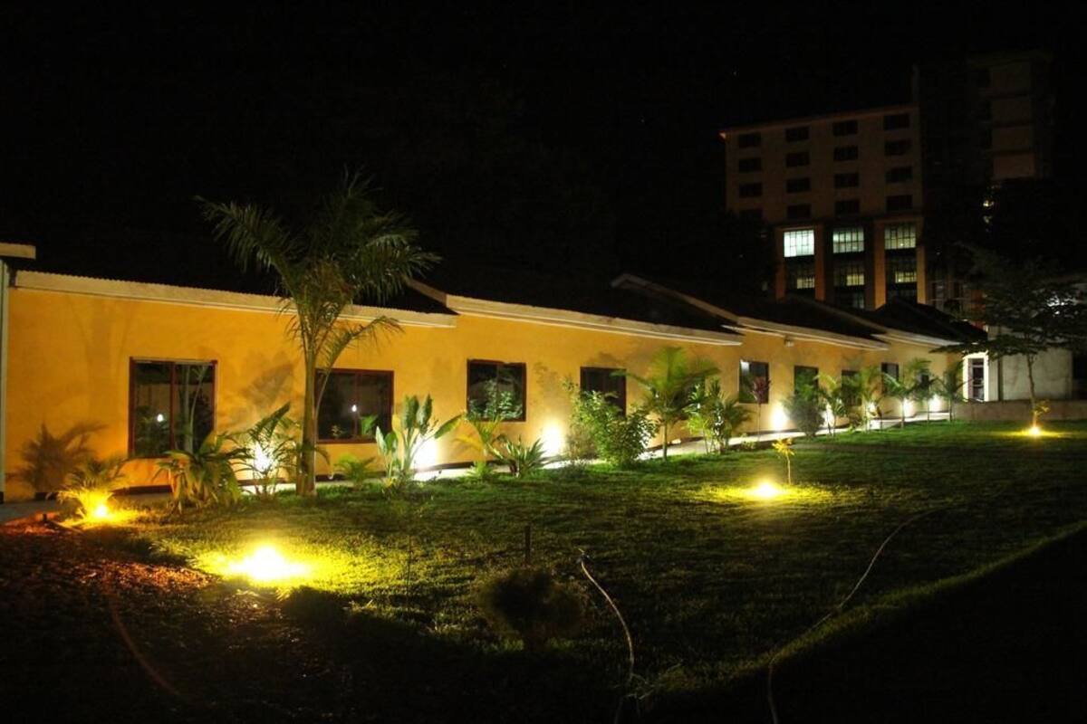 Standard Twin Room | Terrace/patio