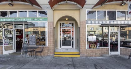 Berkeley Apartments Near UC Berkeley