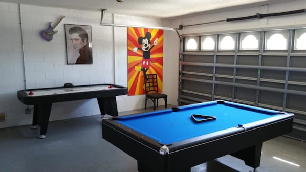Spielezimmer
