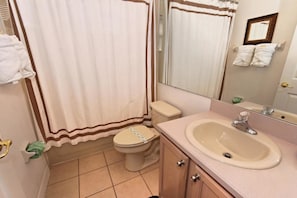 Ferienhaus, 5 Schlafzimmer, eigener Pool (4 Bathrooms - 2585OL) | Badezimmer