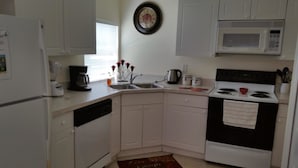 Unclassified image, 3 of 20, button - 4BR Windsor Palms Rst Pool Home by FVM (Kissimmee)