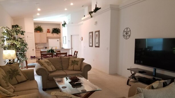 Huvila, 4 makuuhuonetta, yksityinen uima-allas (3 Bathrooms - 908AL) | Olohuone