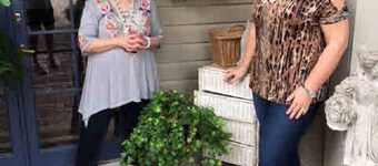 Absolute CHARM-Spacious Remodeled Barn~Garden with Guadalupe River View + Access