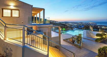"Oinos" apartment - 2 Bedroom deluxe Apt / Sea view /Shared Pool / Sleeps 5