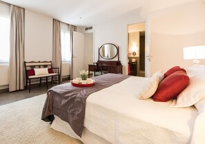 2 Schlafzimmer, Bügeleisen/Bügelbrett, Internetzugang, Bettwäsche