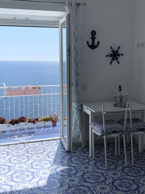 Interior - Casa Rosetta: A terrace on the sea paradise of the Amalfi Coast (Praiano)