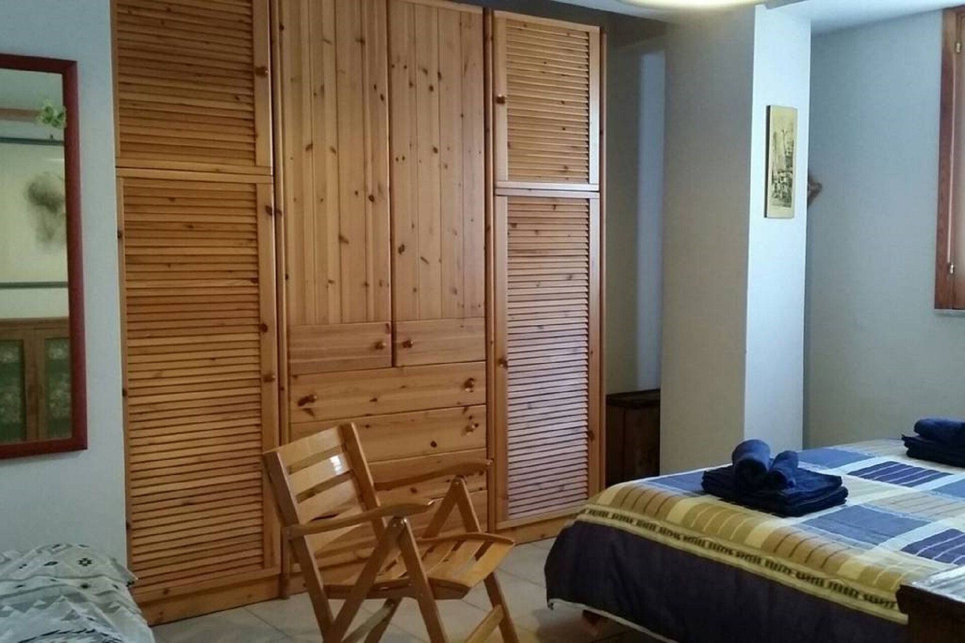 1 chambre, fer et planche à repasser, Wi-Fi, draps fournis