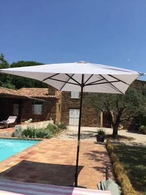 Piscine extérieure