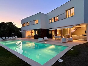 Outdoor pool - Villa Casanovas (Port de la Selva) with private pool and garden 150m from the beach (EL PORT DE LA SELVA)