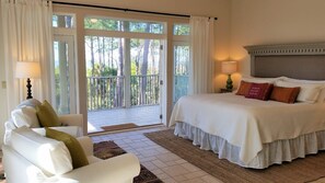 3 habitaciones, escritorio, tabla de planchar con plancha y wifi gratis 