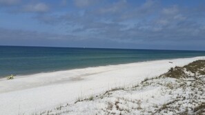 Am Strand, Liegestühle