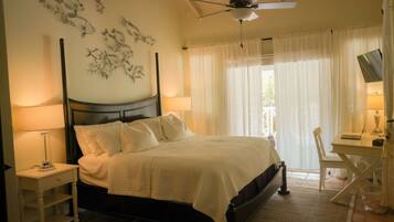 2 slaapkamers, een bureau, een strijkplank/strijkijzer, gratis wifi