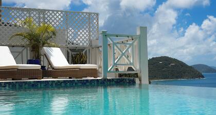 Endless Summer Villa - Luxury by the Sea