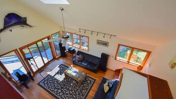 TV connectée, lecteur de DVD, livres, médiathÚque