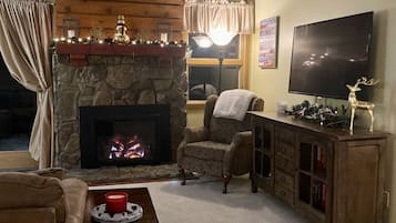 Smart TV, fireplace, video games, DVD player