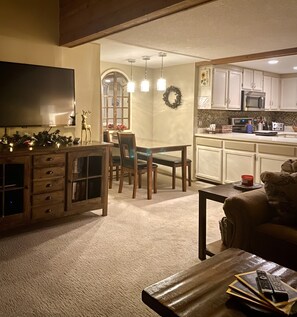 Smart TV, fireplace, video games, DVD player