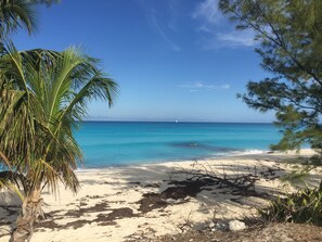 Am Strand, Liegestühle, Strandtücher