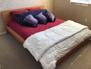 3 bedrooms, iron/ironing board, WiFi, bed sheets - Golf and Hiking Retreat - Base of the Superstition Mountain - Sunset View (Gold Canyon)