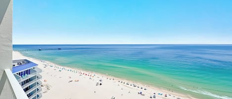 På stranden, liggestole
