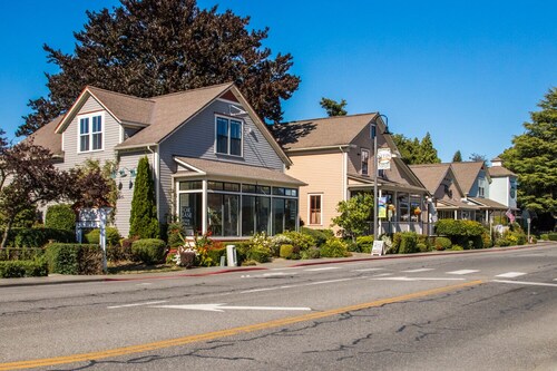 La Conner, Tillinghast Residence A #400