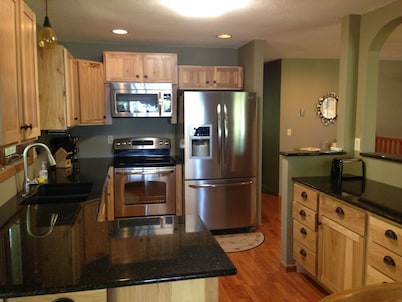 Private Yet Middle-of-the-Action Gull Chain Home