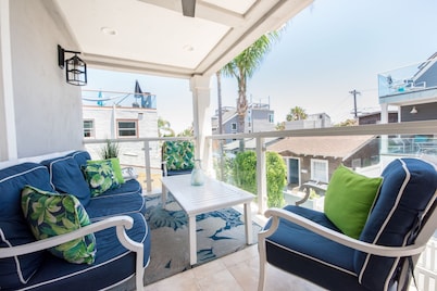 Beautiful N. Mission Beach house, AC, Steps to the Ocean and bay, 250+ 5star