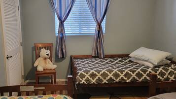 3 chambres, Wi-Fi gratuit, draps fournis