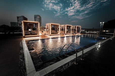 ์ผ์ธ ์์์ฅ, 07:00 ~ 21:00 ์คํ, ์ผ๊ด์ ์์