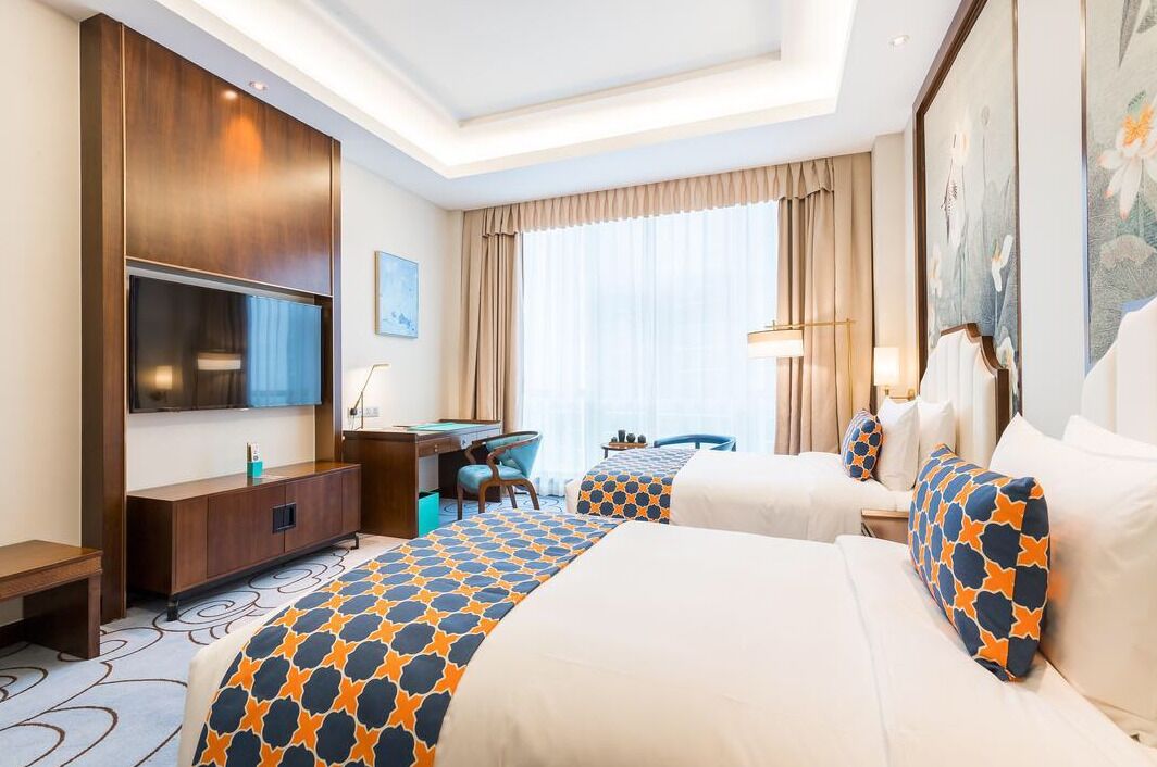 Minibar, in-room safe, individually decorated, individually furnished