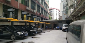 Parken ohne Service (kostenlos)