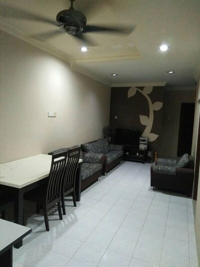 Orchid Dahlia Homestay