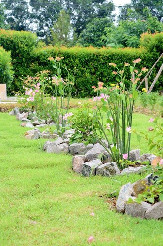 Khowbuysi View Resort