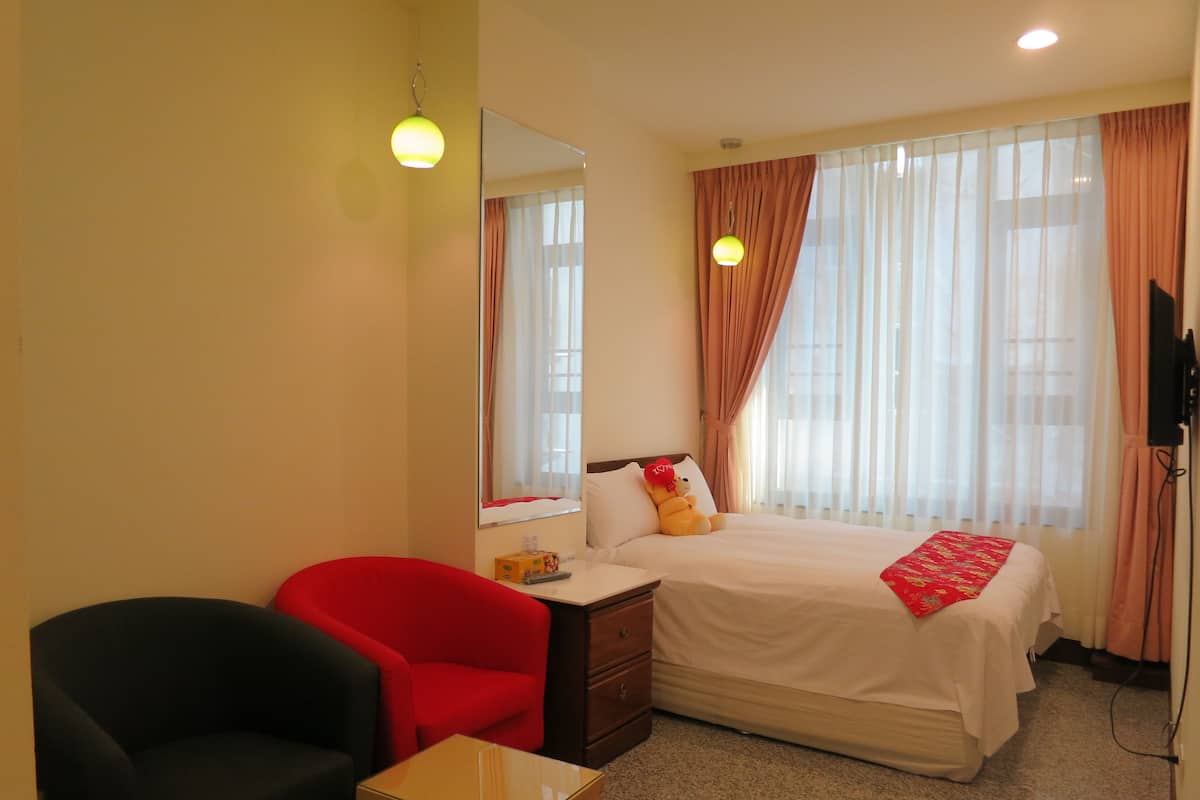 Quarto casal standard | Wi-Fi de cortesia, roupa de cama