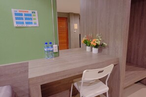 Deluxe Double Room | Free minibar, desk, free WiFi, bed sheets - Matini Klong 1 (Thanyaburi)