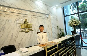 Reception - Adonis Hotel (Hanoi)
