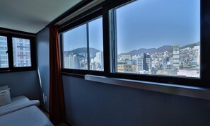 Individually decorated, individually furnished, soundproofing, free WiFi - Busan Nampodong Hermes Hotel (Busan)
