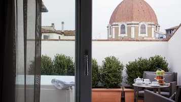 Suite, terras | Uitzicht vanuit de kamer