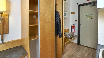 Meja kerja, tempat tidur bayi (biaya tambahan), dan Wi-Fi gratis