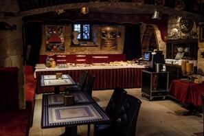Desayuno buffet incluido todos los días