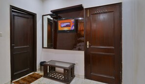 デラックス ダブルルーム | 可動式ベッド、WiFi (無料)