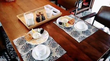 Free daily local cuisine breakfast