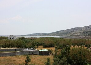 สแตนดาร์ดสตูดิโอ, เตียงควีนไซส์ 1 เตียง (12) | วิวจากห้องพัก