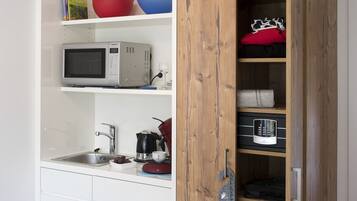 CafetiÚre/bouilloire, bouilloire électrique