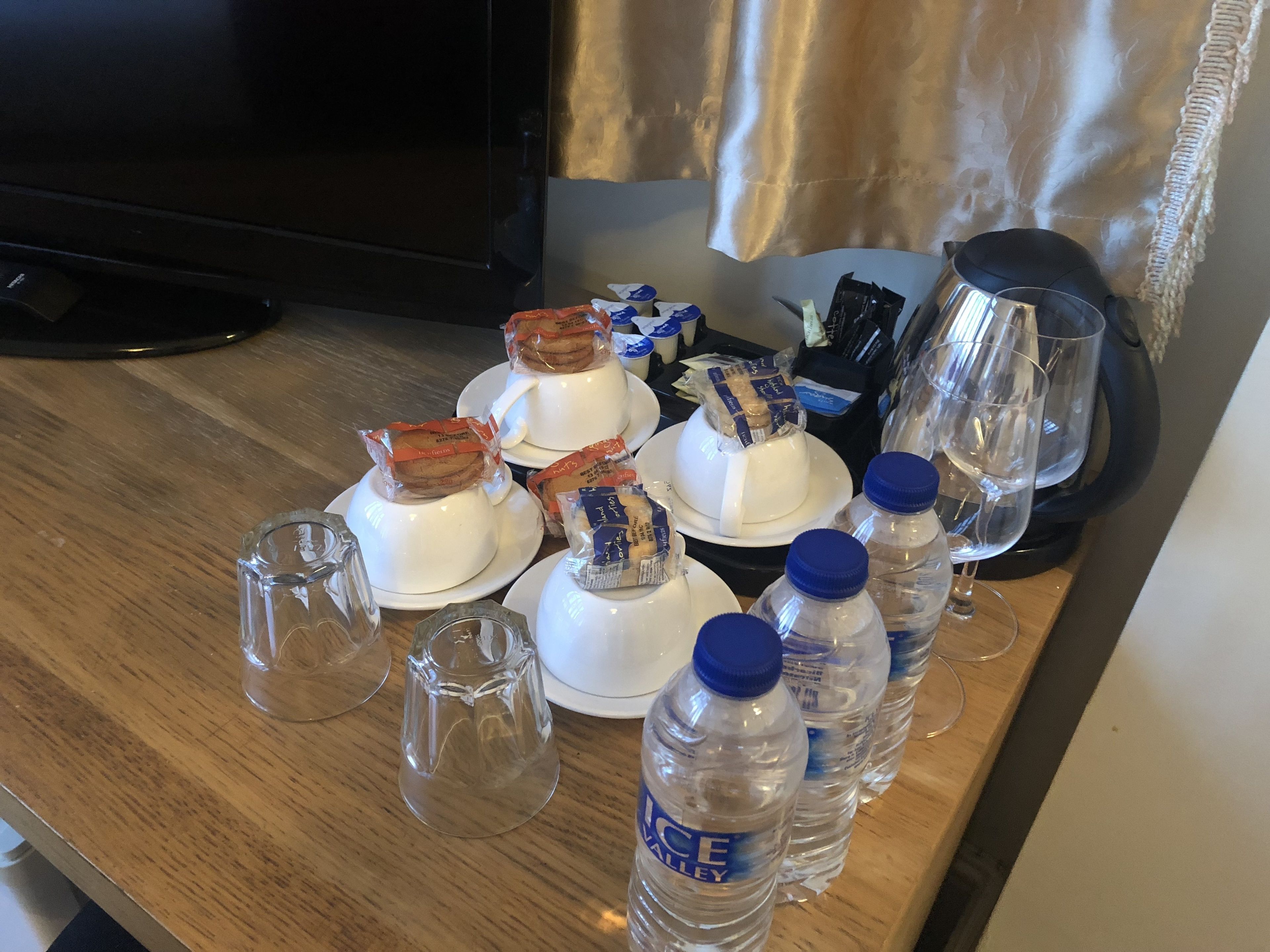 individually decorated, desk, laptop workspace, soundproofing