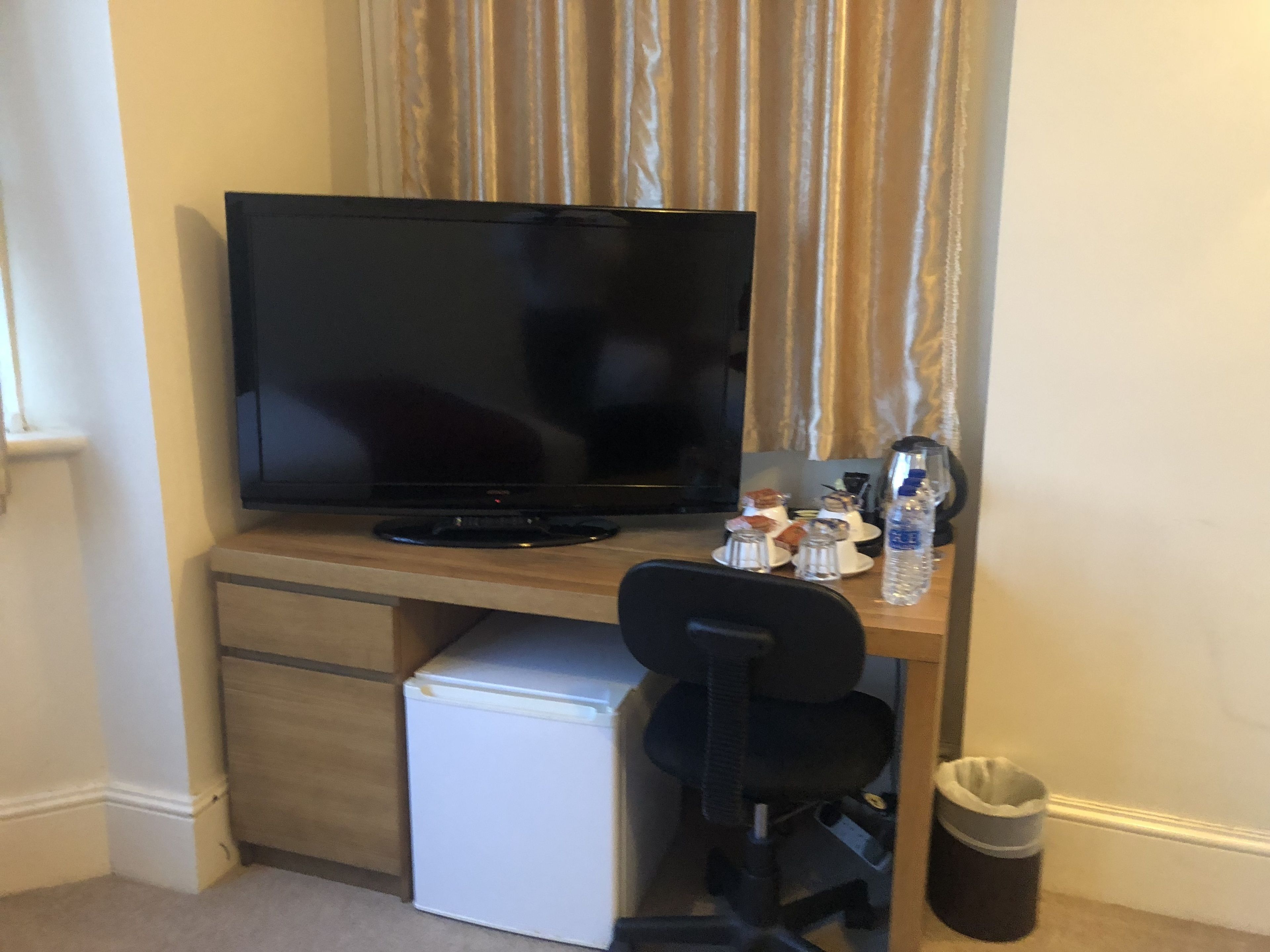 individually decorated, desk, laptop workspace, soundproofing